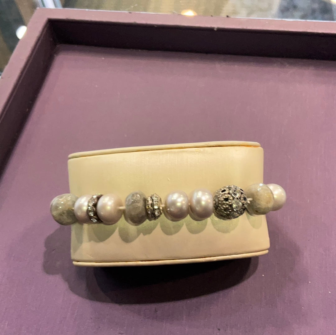 FP PEARLS LAB BRACELET
