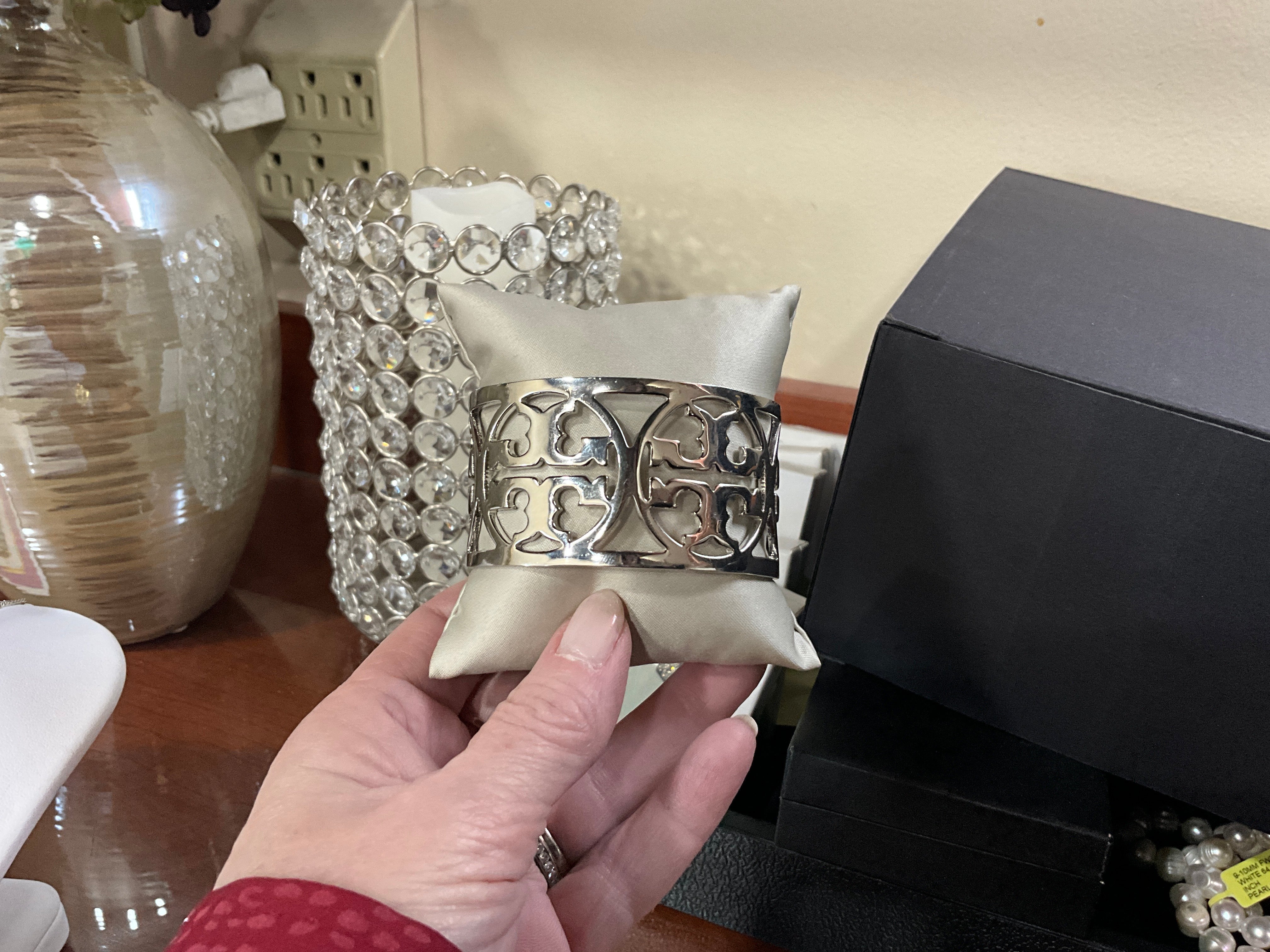 Tory Burch Lt Silver Cuff