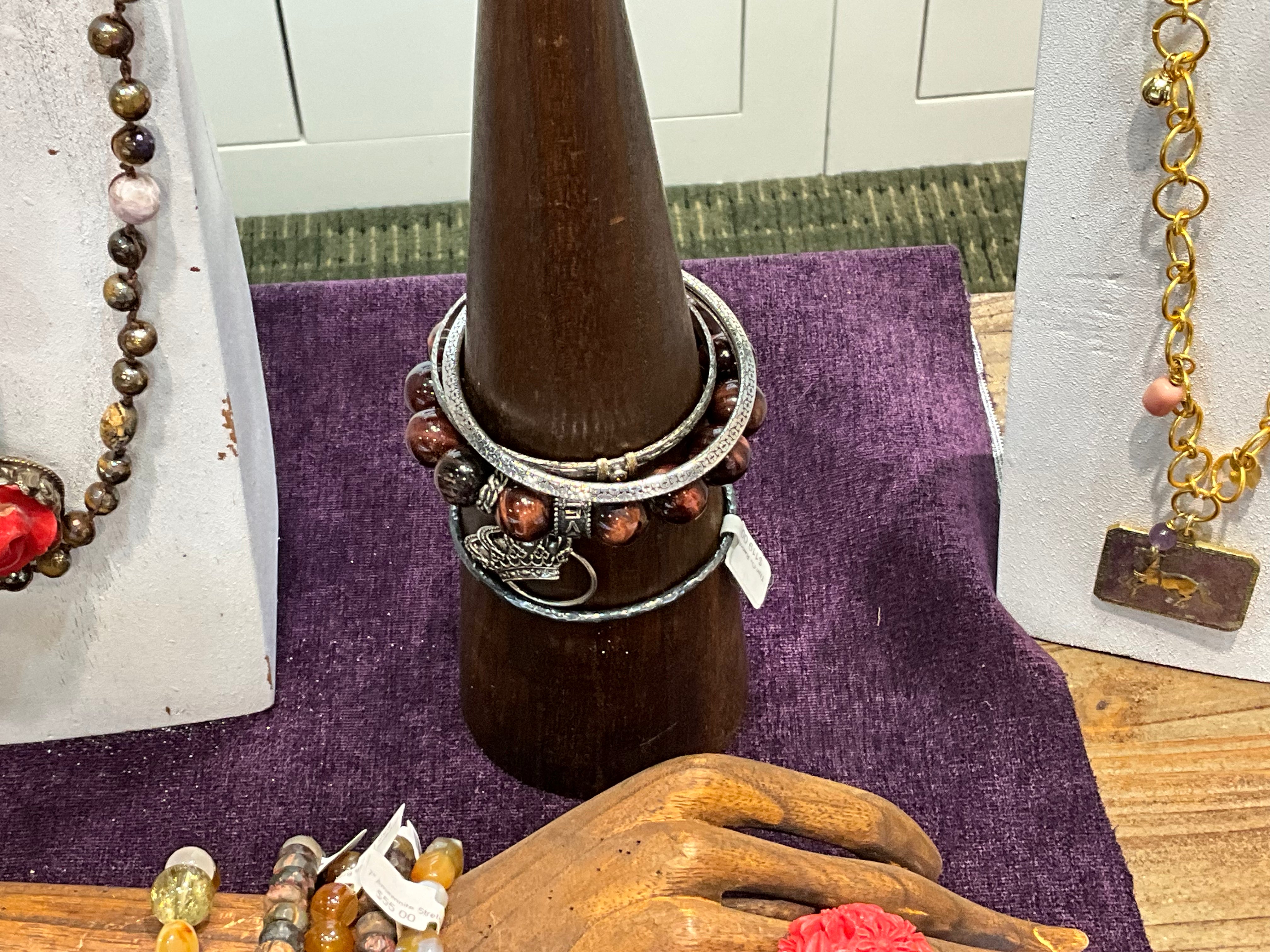 Tigers eye w/charms