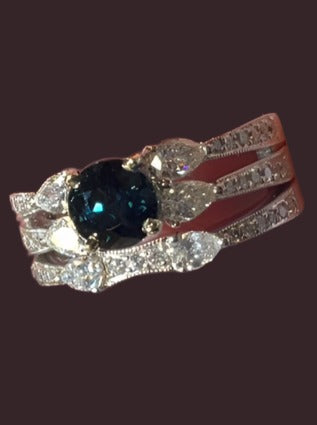 1.31 Bl Sapp w/ 18k Dia Set