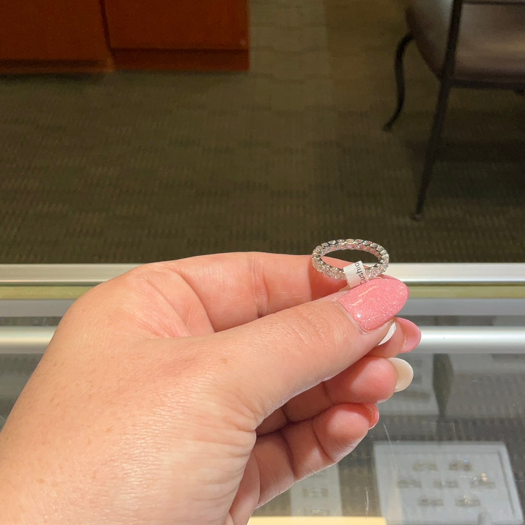 18KW 2.50 tw Dia Cushion Cut-6